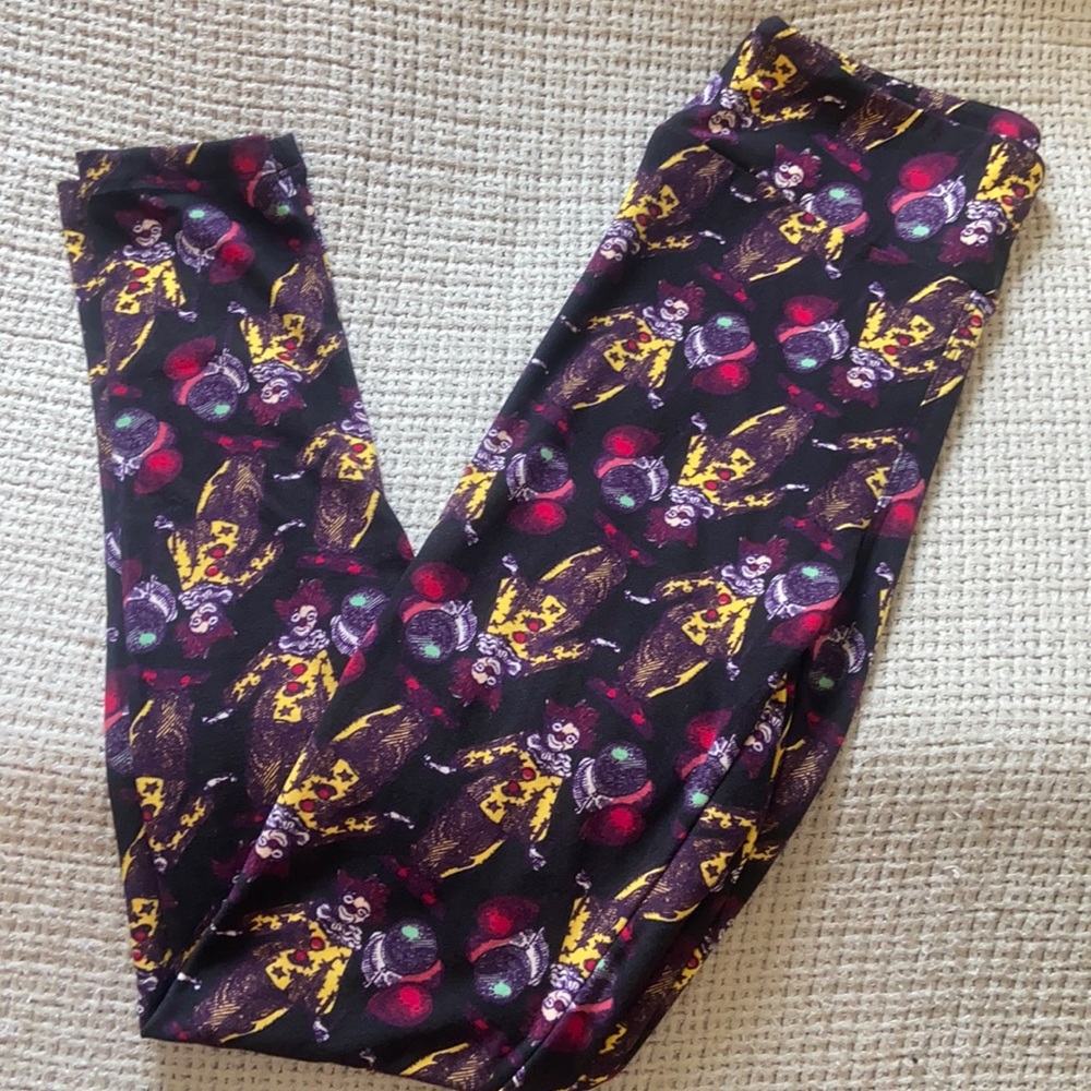 Pennywise LuLaRoe leggings